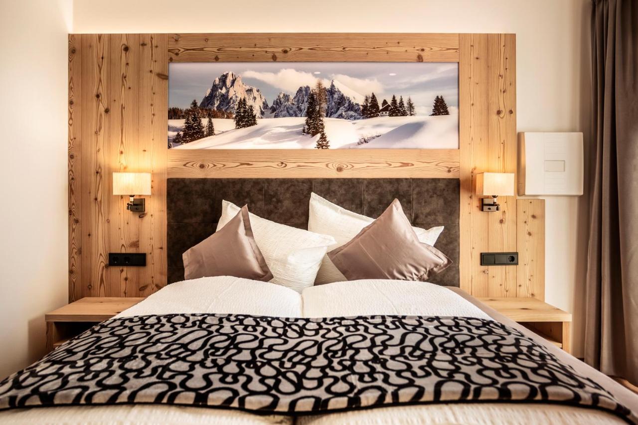 Luxury Chalet Plazola Selva di Val Gardena Esterno foto