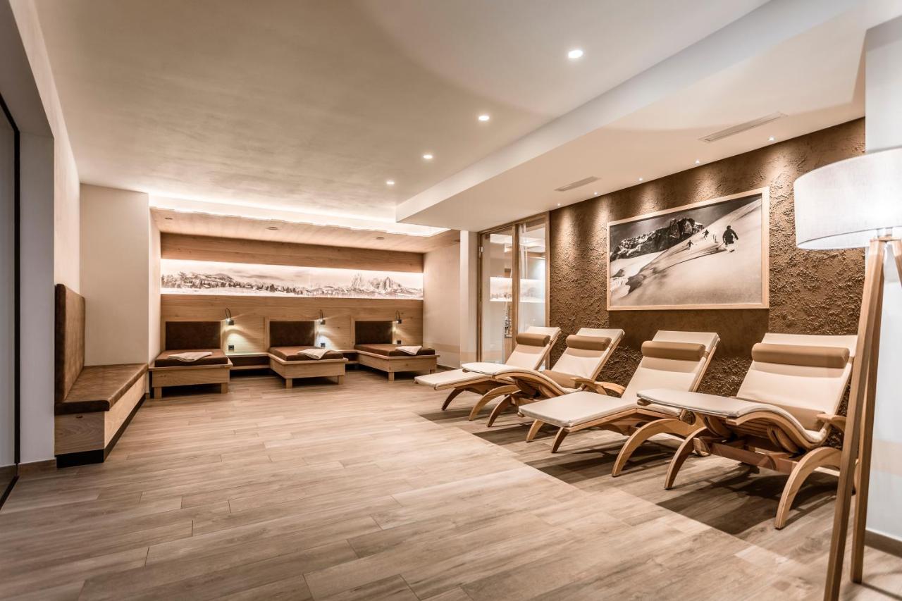 Luxury Chalet Plazola Selva di Val Gardena Esterno foto